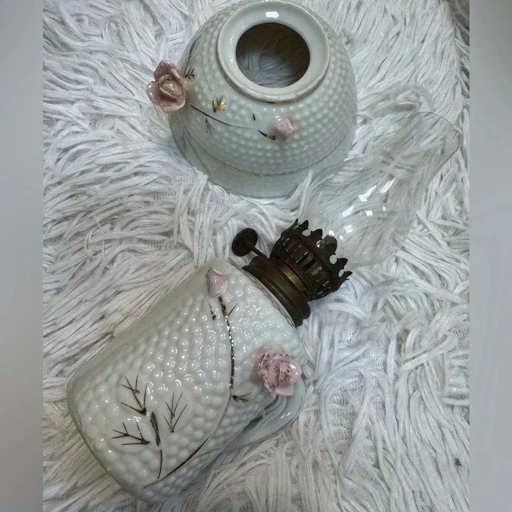 Vintage Lipper Mann creations mini white oil lamp w/pink roses and gold trim.